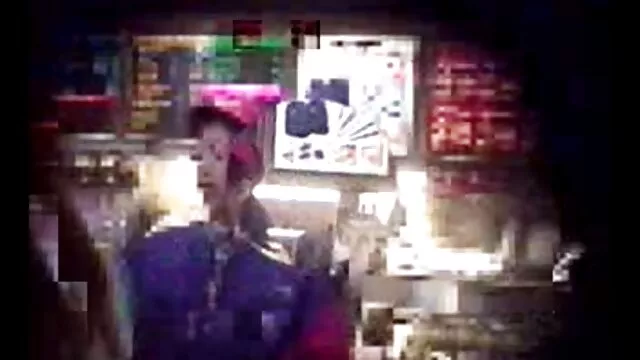 午前中に目を覚ますと、その男は彼女の下着とキツネの耳で彼のガールフレンドを見た。 アダルト ビデオ 女性 向け 彼女のワードローブに非常にセクシーな、インスタント決定の追加は、彼女が取って、ポニーテールの髪と非難された赤ちゃんに身を詰め、その後、キツネのおっぱい